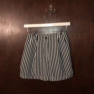 ✨SOLD✨American Apparel xs high waisted shorts
